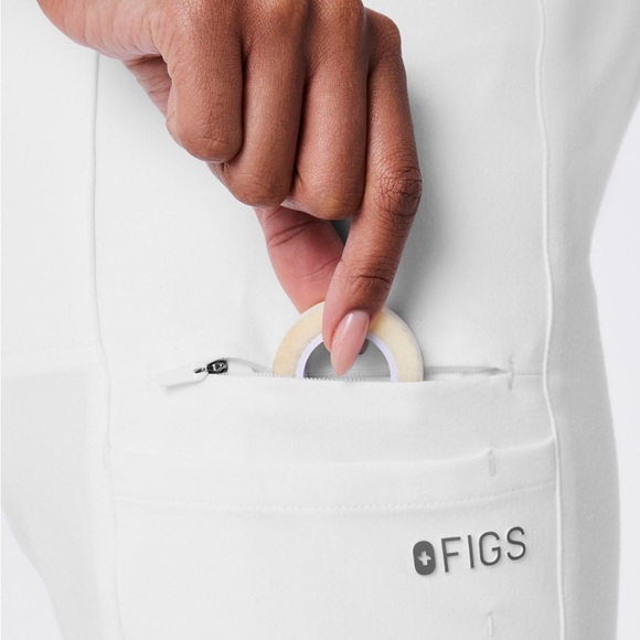 FIGS x Team USA High Waisted Scrub Pants - Picture 6 of 8